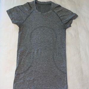 Swiftly tech Short sleeve shirt